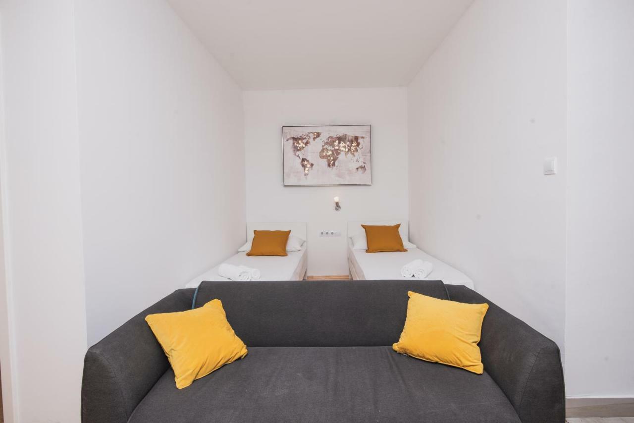 Apartments By The Sea Semy 노바야 객실 사진